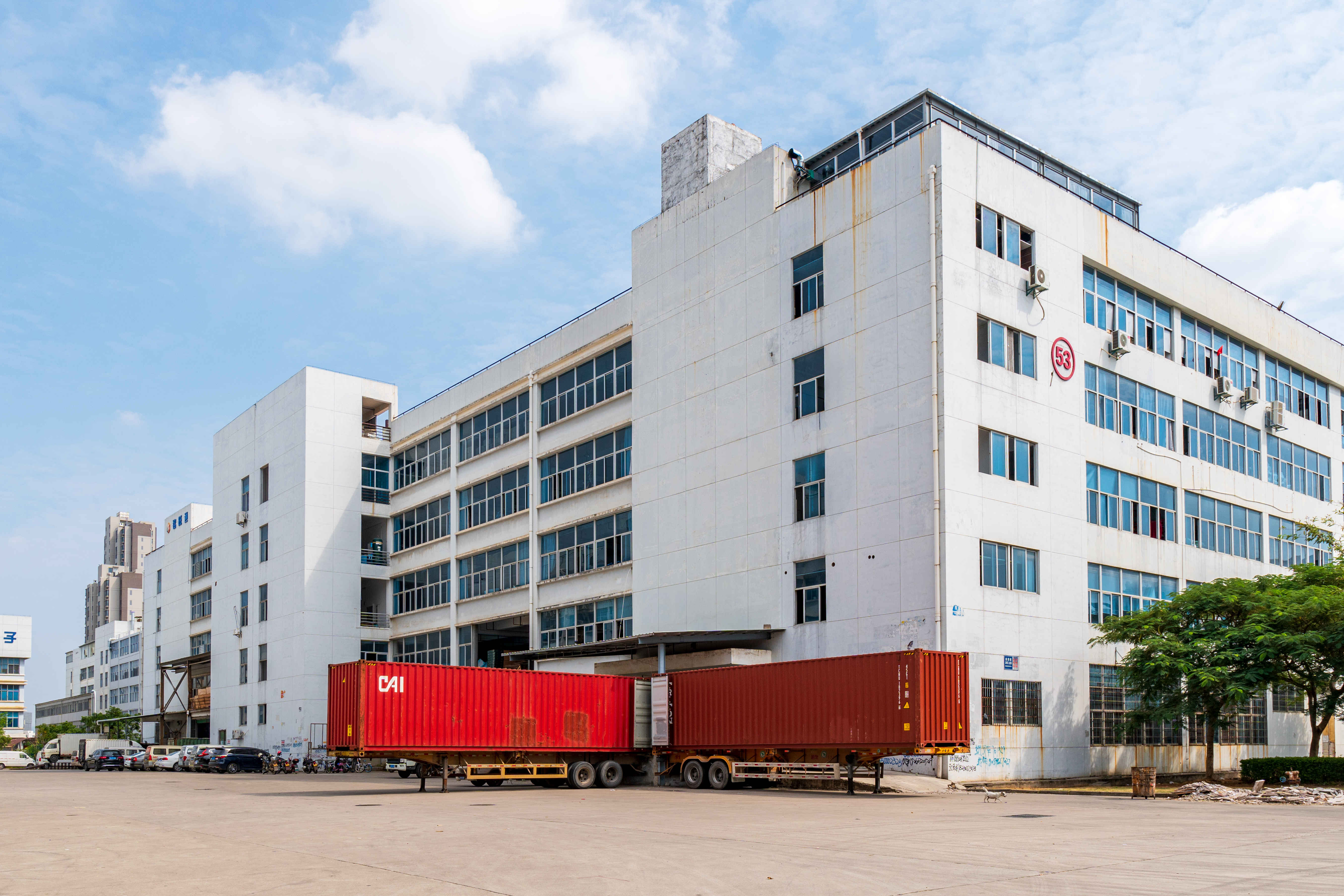 摄图网_501424401_工业区厂房(非企业商用).jpg